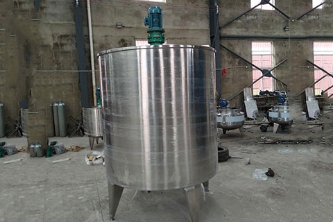 探秘不銹鋼攪拌罐，多領(lǐng)域的實(shí)用工具